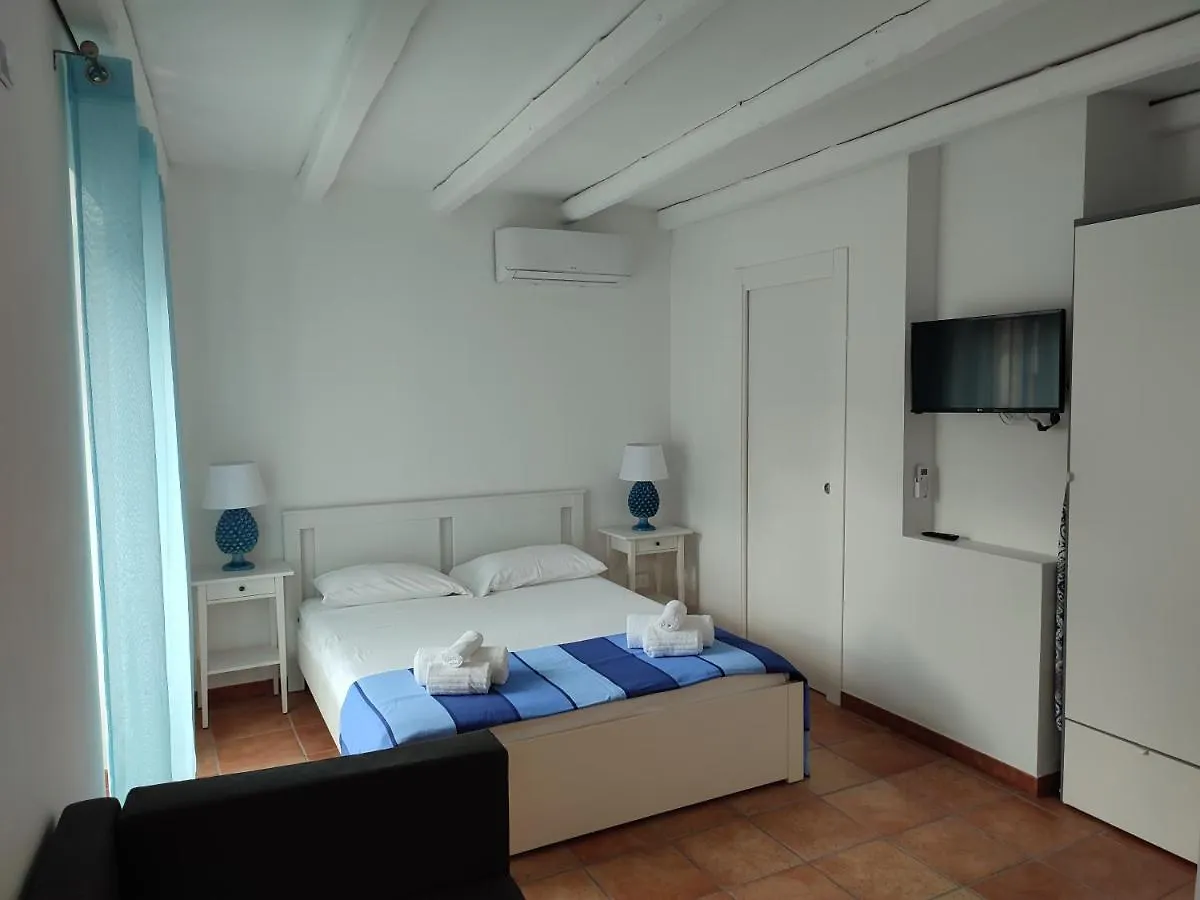 Molo 78 Case Vacanze Cefalu 0*,