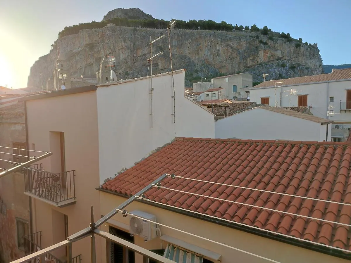 Apartment Molo 78 Case Vacanze Cefalu Italy