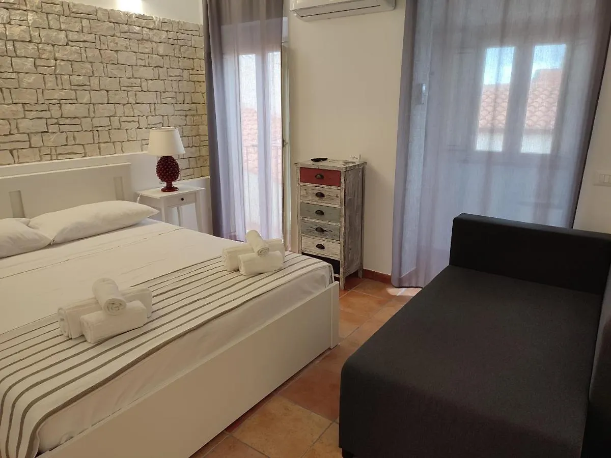 MOLO 78 Case Vacanze Cefalù Italia